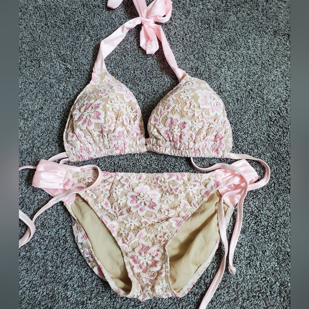 Light pink lace Bikini